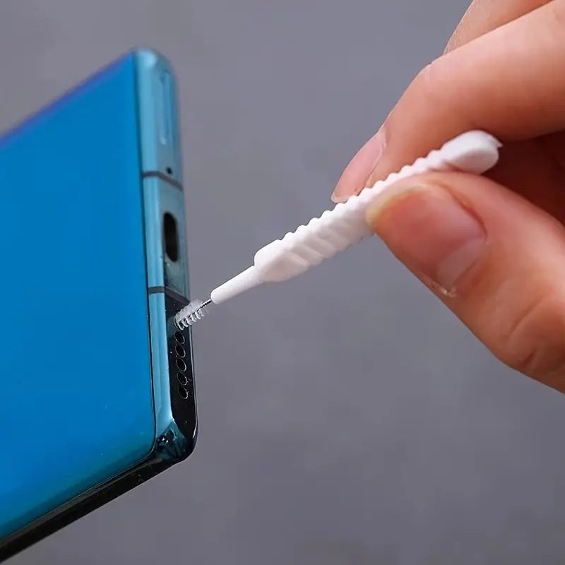 CleanFix Mobile Phone Charging Cleaning Kit