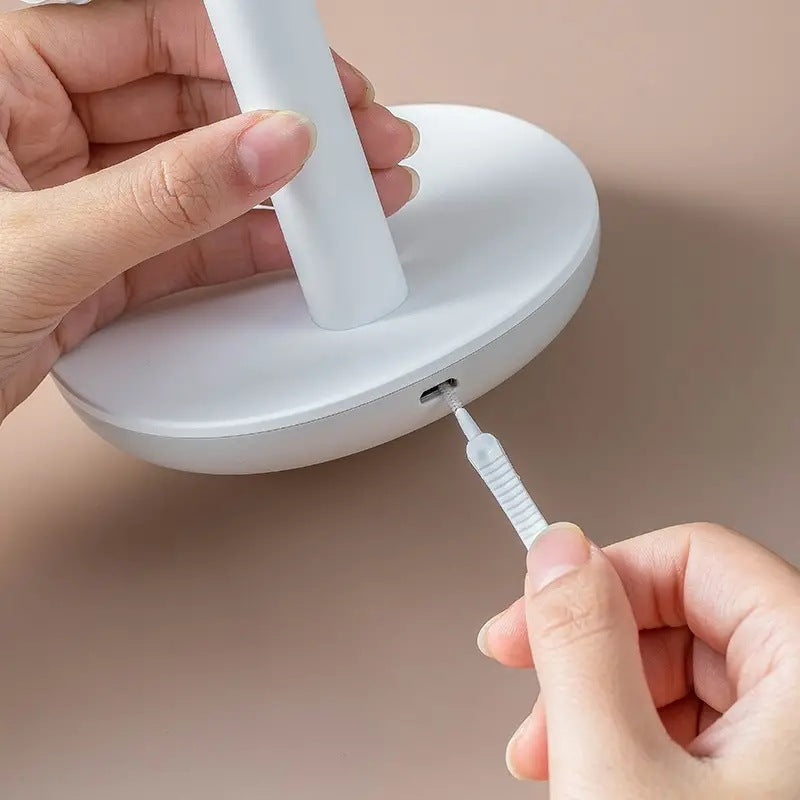CleanFix Mobile Phone Charging Cleaning Kit